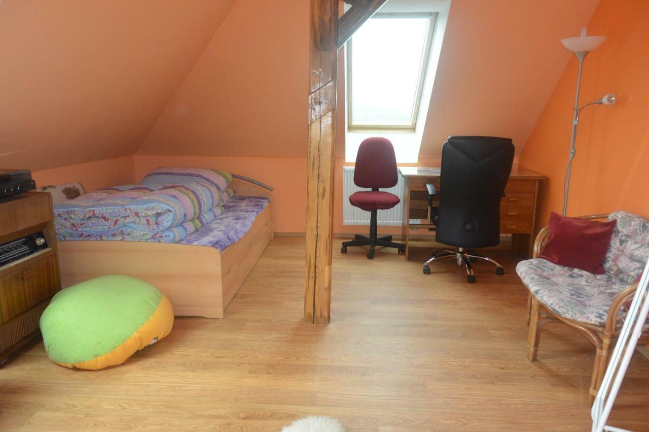 Rodinne - Family Homestay